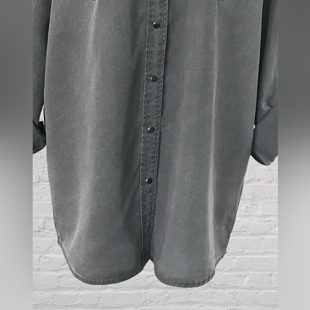 Dex Womens Dark Gray Denim Button Down Sz M NWT Western Country Hippie Bohemian - Picture 4 of 12